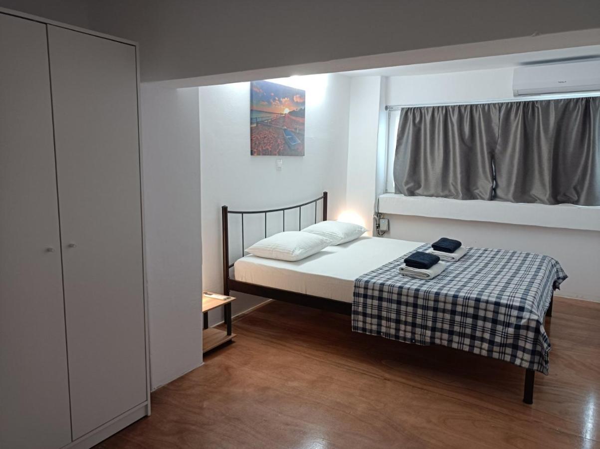 Apartment Dipla Athen Exterior foto
